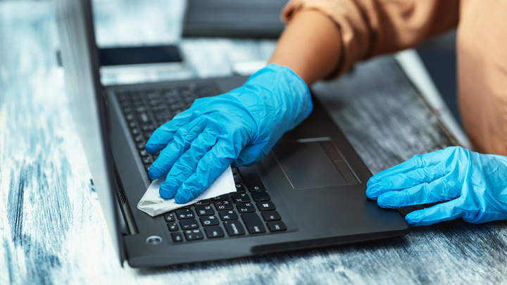 How to Clean a Laptop Screen